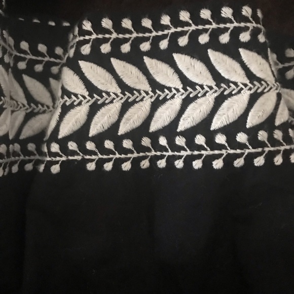 JCrew Embroidered midi skirt 💫💫 - Picture 4 of 6